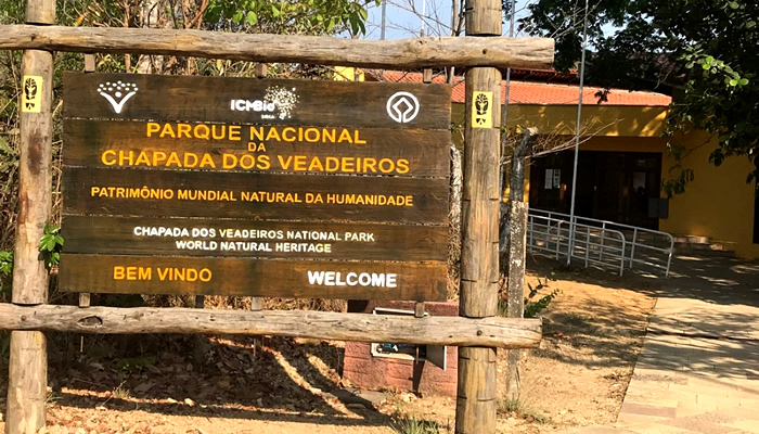 Parque Nacional da Chapada dos Veadeiros: Placa