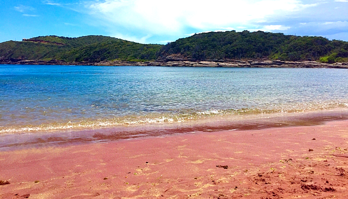Praias de Areia Rosa pelo Mundo: Praia do Forno - Búzios (Brasil)