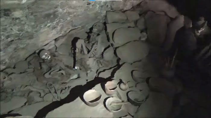 Visite a Caverna das Múmias