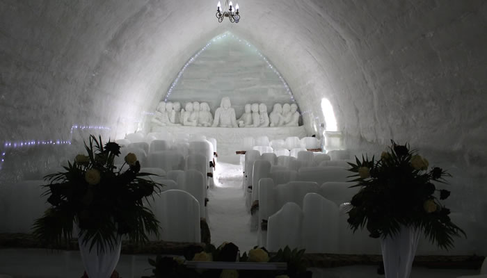 Igreja do Hotel of Ice, na Romênia