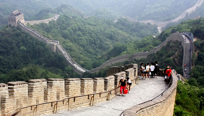 Turistas na Grande Muralha da China