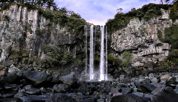 O que fazer na Ilha de Jeju (Coreia do Sul): Cachoeira Jeongbangn