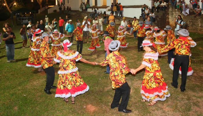 Danças Típicas do Rio de Janeiro: Ciranda