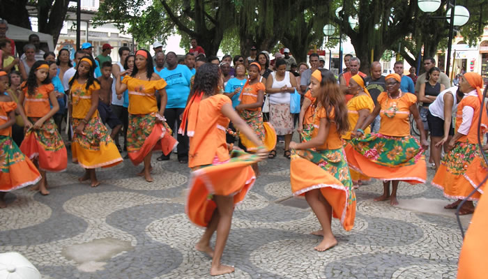 Danças Típicas do Rio de Janeiro: Jongo