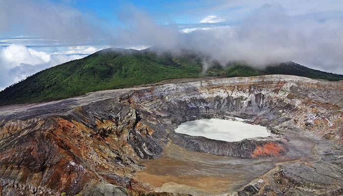 Vulcões da Costa Rica: Laguna Caliente, no Vulcão Poás