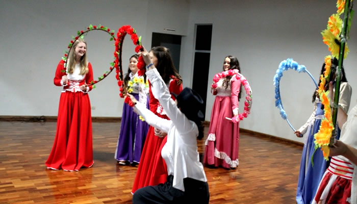 Danças típicas de Santa Catarina: Balainha