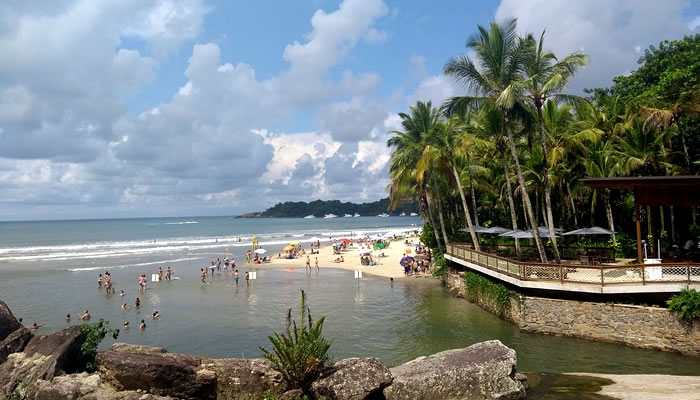 As melhores praias do Guarujá: Praia do Iporanga