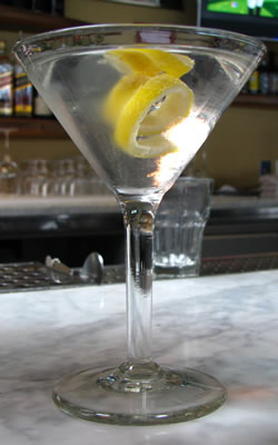 Bebidas e drinks populares na Inglaterra: Vesper Martini