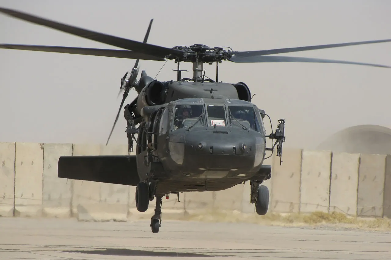 Altura que um avião voa: Helicópteros de combate