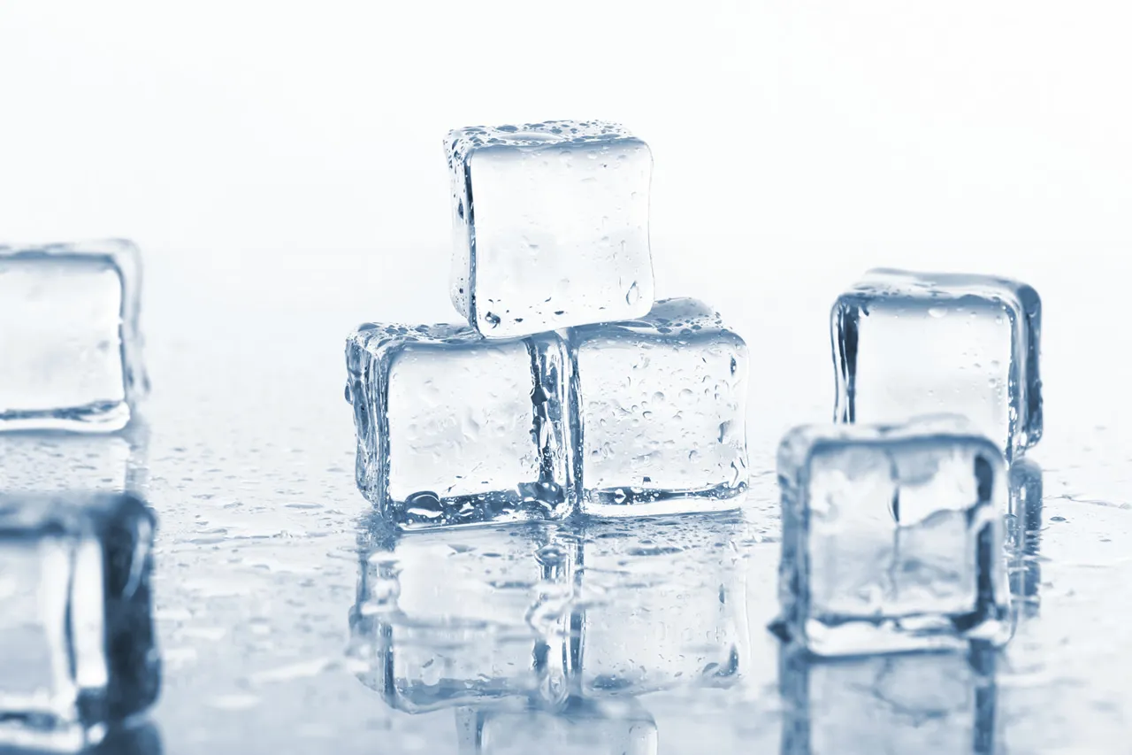 5 utilidades incríveis do cubo de gelo e que você nem imagina!