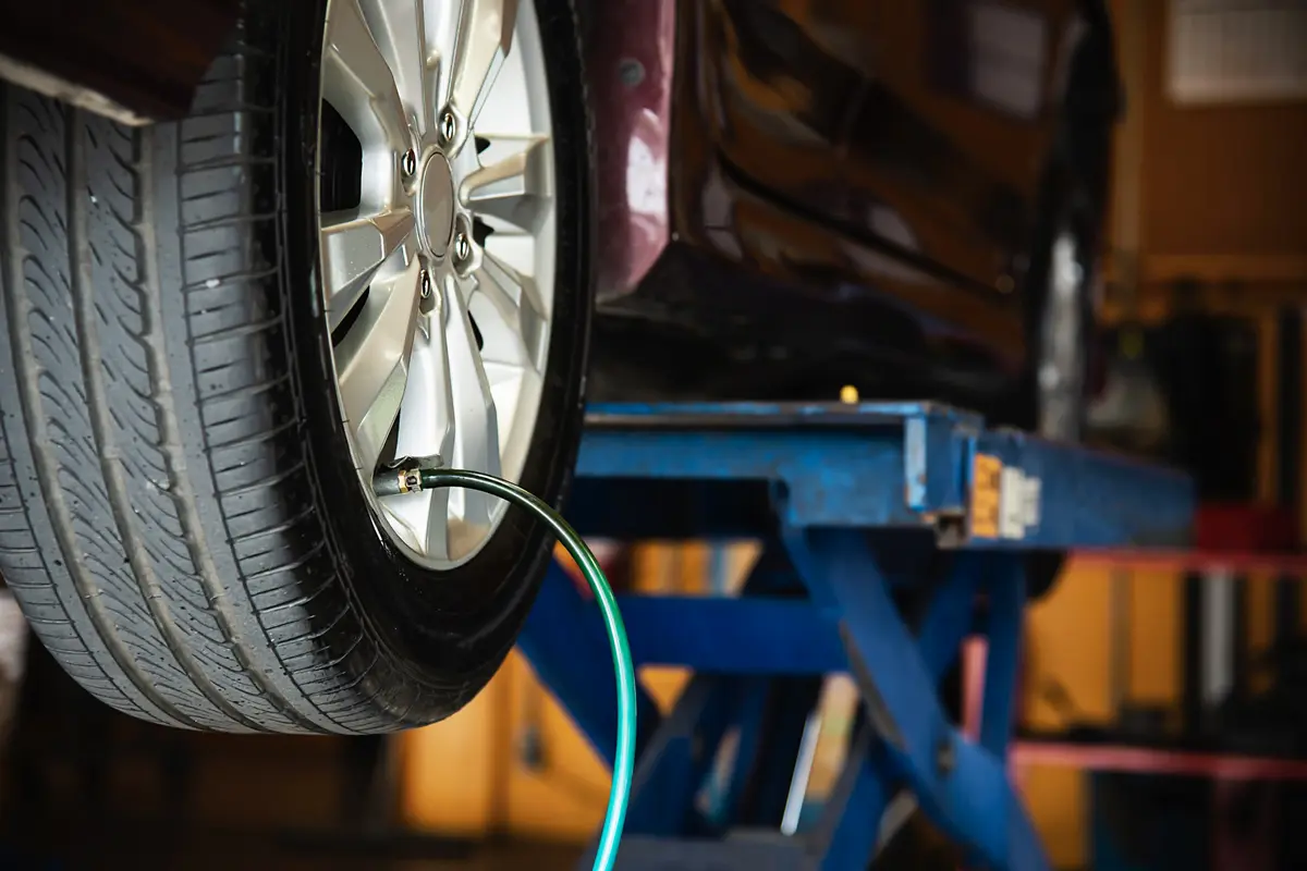 Veja o que acontece se você calibrar demais os seus pneus